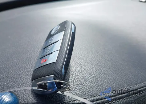 2020 Kia Sorento 3.3L Ex из США, поврежденный, VIN 5XYPHDA54LG694408